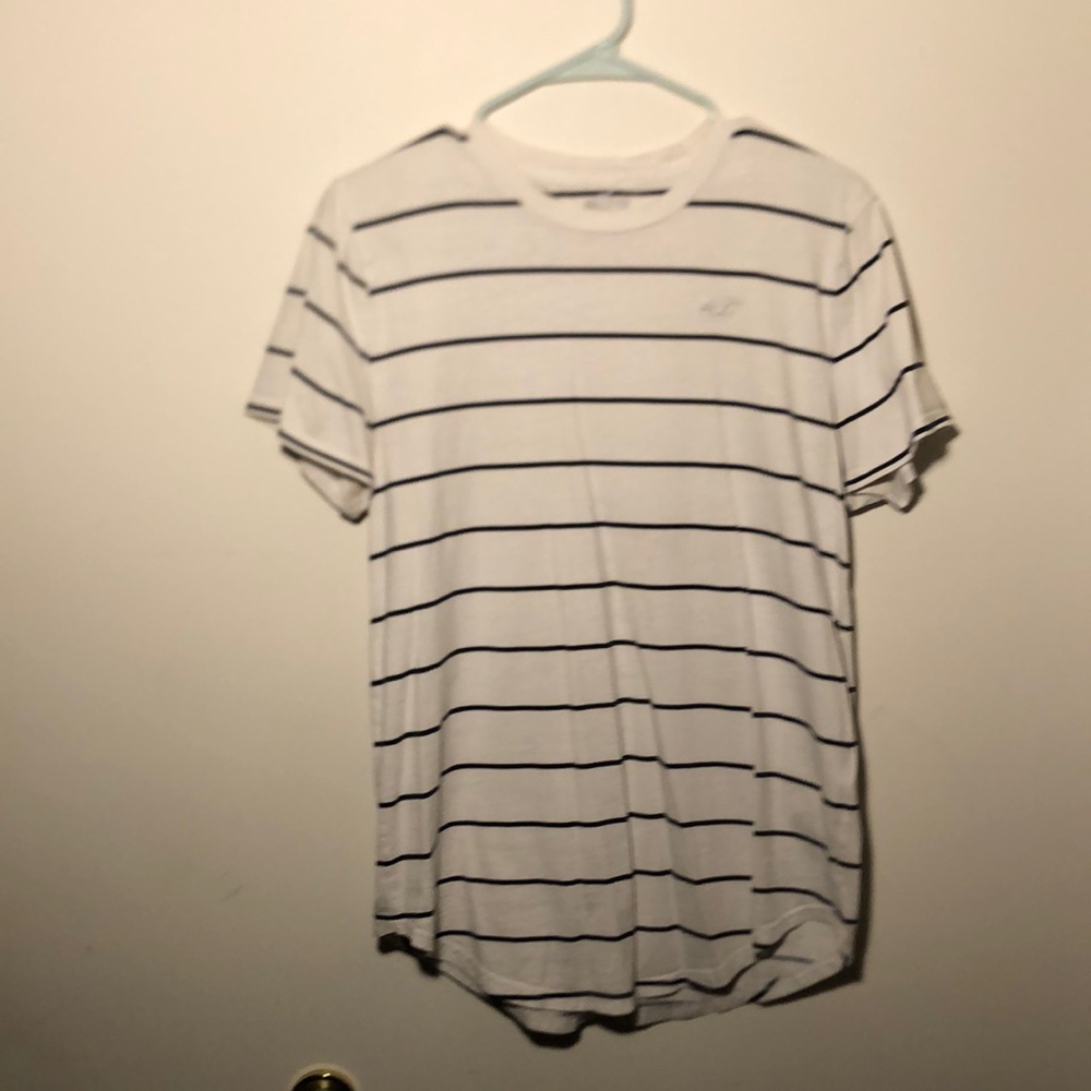 Hollister B&W Stripped shirt
